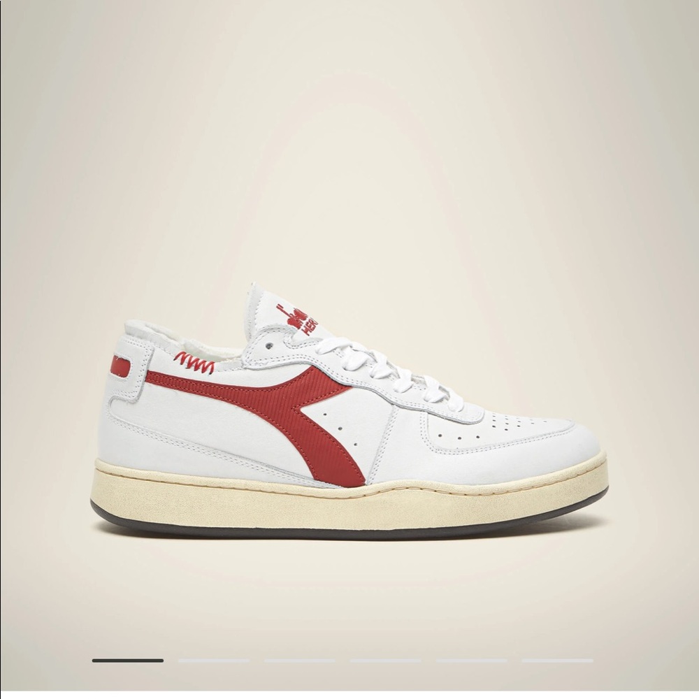 NIB diadora sneakers